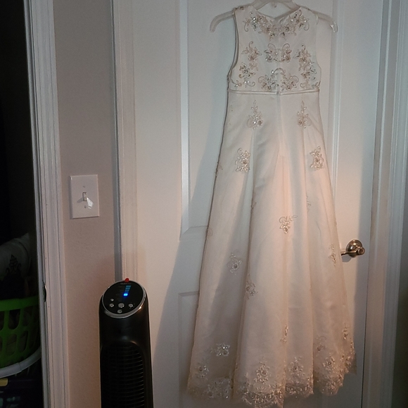 Confirmation or Jr  bridesmaid dress sz 10 - Picture 4 of 9